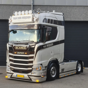 Scania Next Gen truck with clear glass double burner on the grille