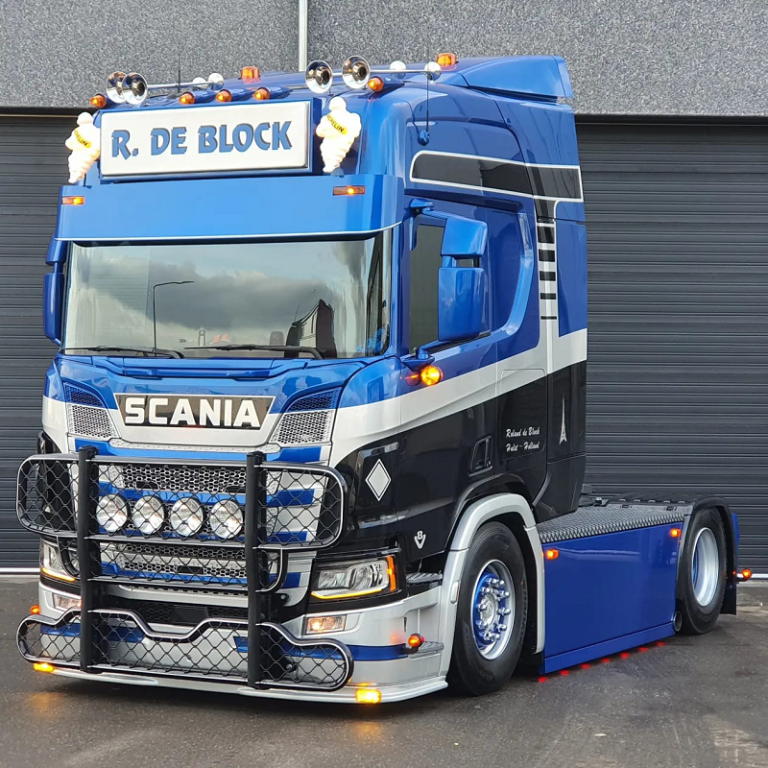 Scania Next Gen truck with a stainless steel horn