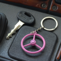 Oldskool sleutelhanger met 3 spaak stuur en toeterdop - sleutelhanger van het merk Nedking - EAN: 6090549928938