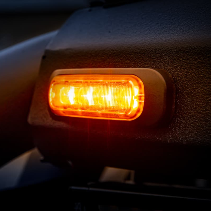 Strands Dark Knight 4 LED flitser ORANJE met helder glas - LED strobe met ECE R65 keurmerk - - Strands 850401 - EAN: 7350133813507