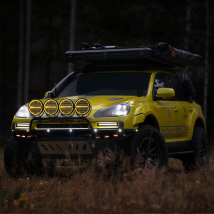 Siberia XP 7 Zoll montiert an einem 4x4 Porsche Cayenne