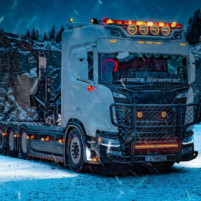 Vrachtwagen met Siberia UDX - 12inch