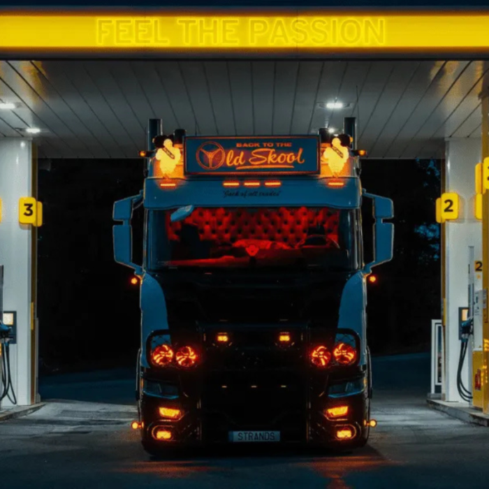 OG Old School verstraler gemonteerd op een truck