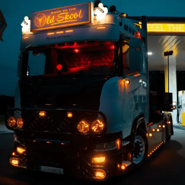 OG Old School verstraler gemonteerd op een truck