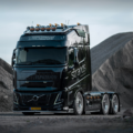 Dragon 9" verstraler gemonteerd op een truck